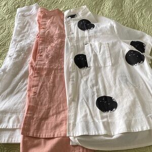 In excellent condition 3 washable tops